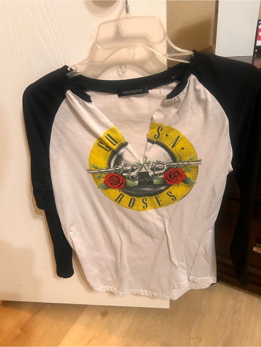 HAODUOYI Black & White Raglan Tee with Yellow Band Logo